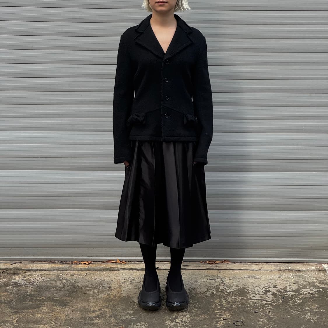 새상품 Pleated Flare Black Skirt  상품이미지8