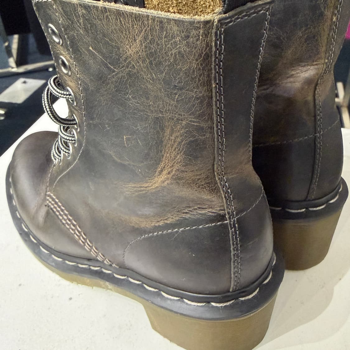 [220mm] 닥터마틴 CLEMENCY 8홀 워커 힐 부츠 상품이미지7