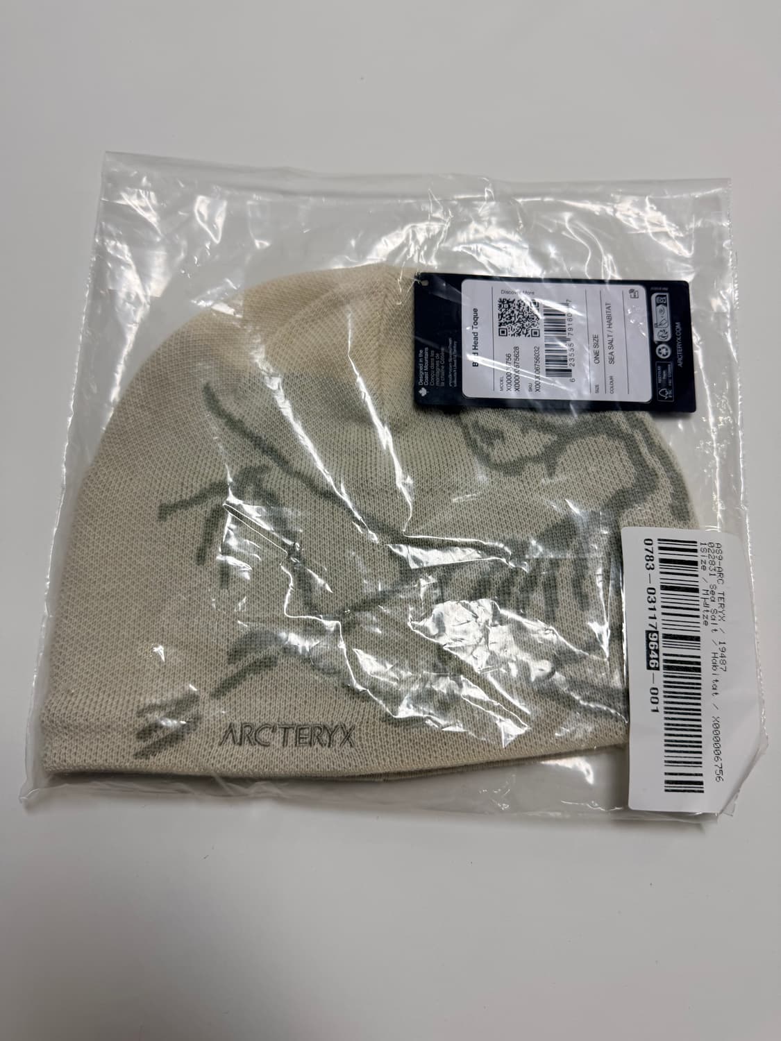 아크테릭스 비니 버드 헤드 토크 씨 솔트 해비타트 상품이미지1