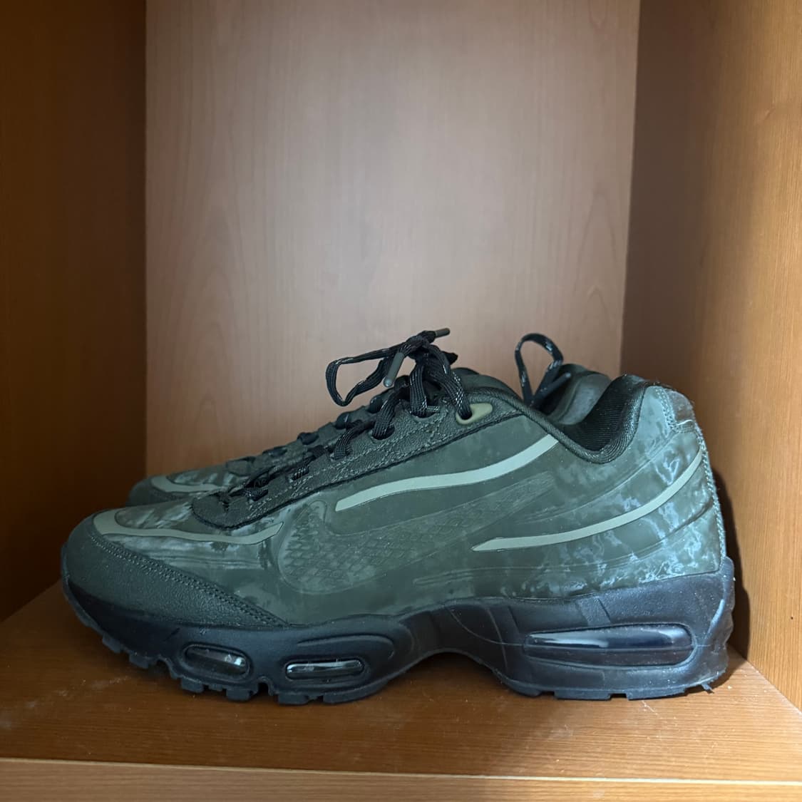 나이키 x 웍스아웃 맥스 95 올리브 상품이미지1