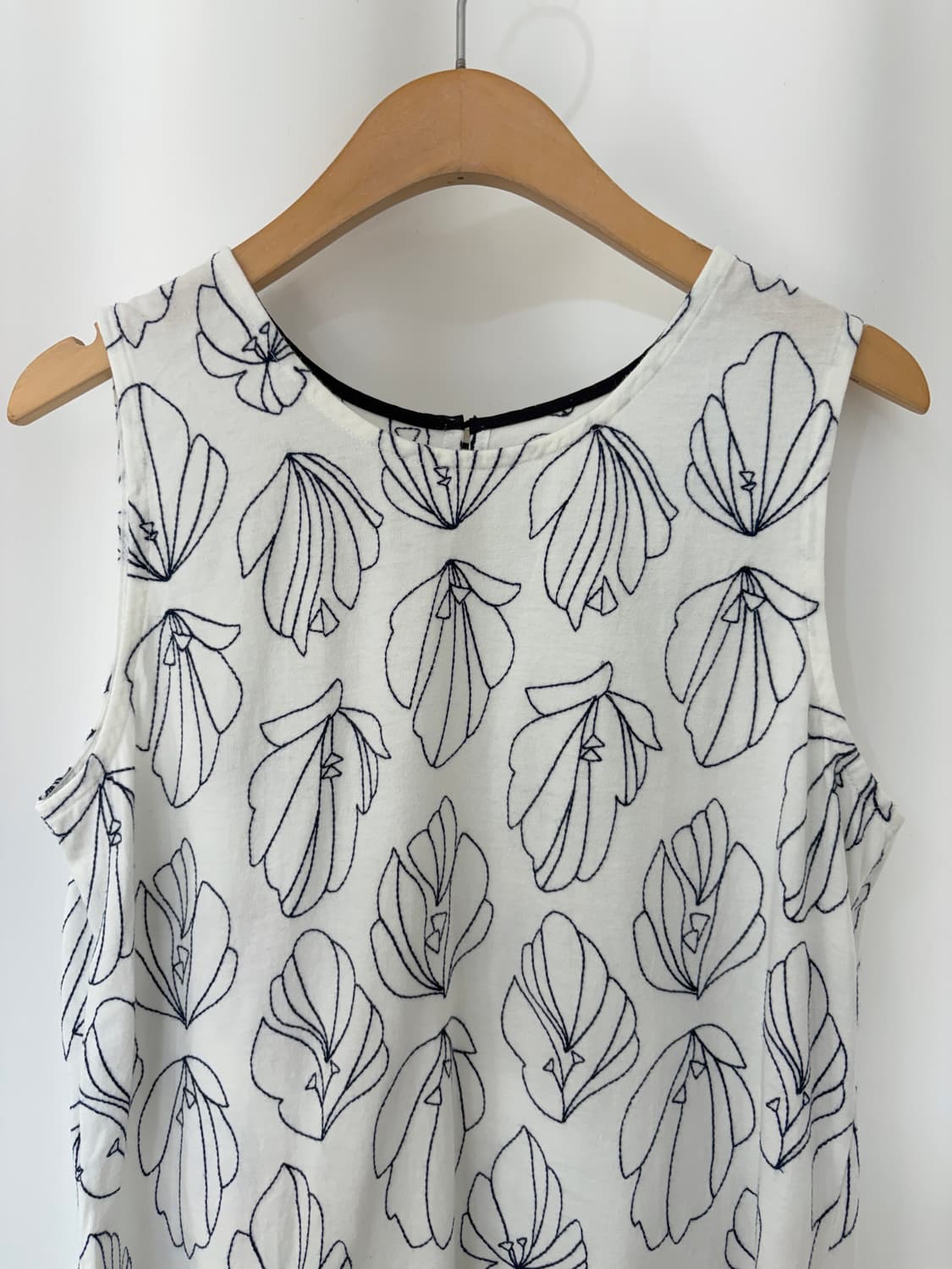 pallas palace sleeveless  상품이미지2