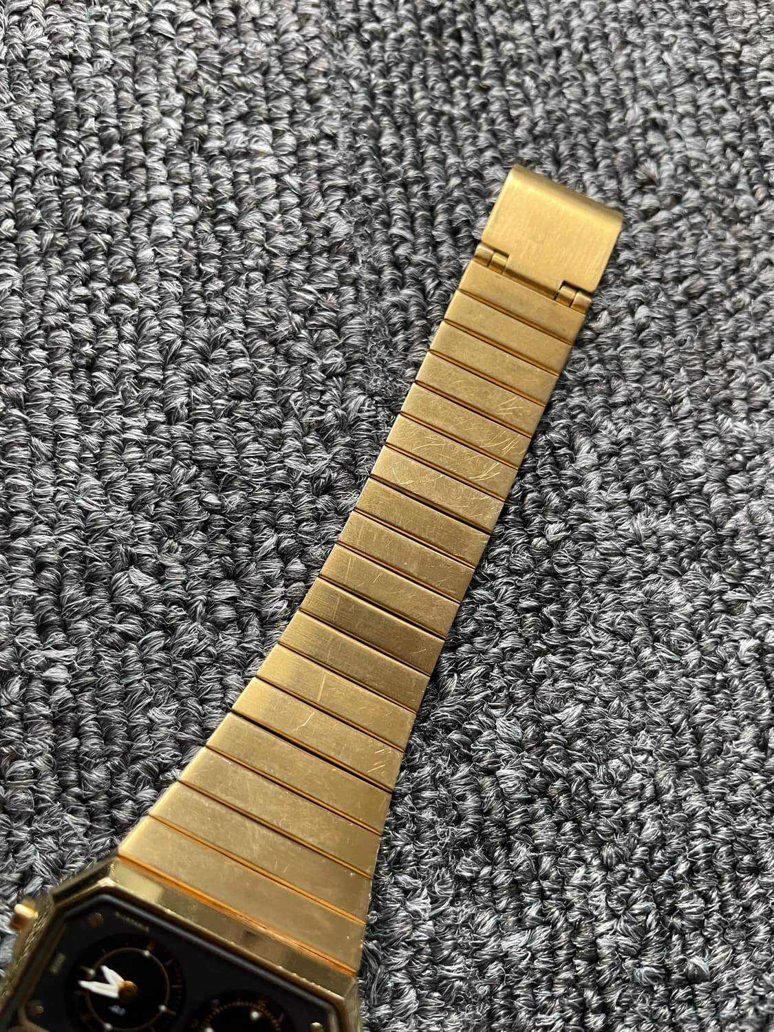 시티즌 아나디지템프 금장 골드 흑판 상품이미지6