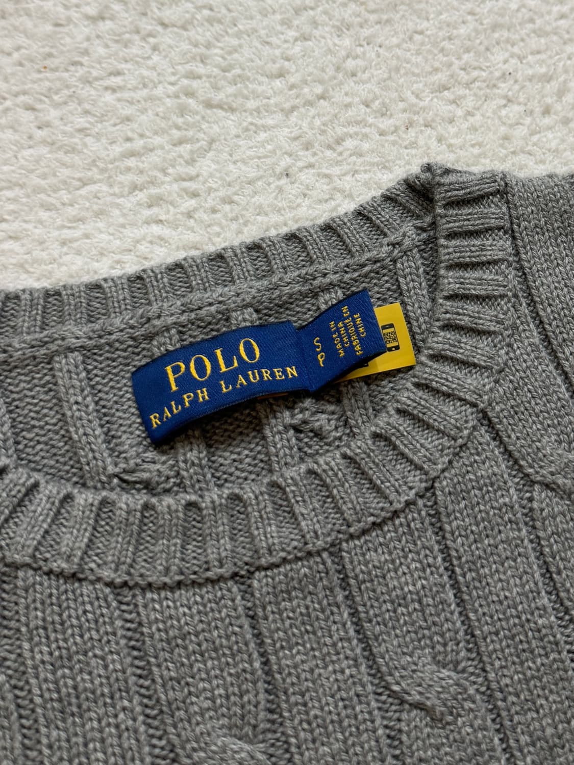 QR 폴로 그레이 케이블 니트 상품이미지5