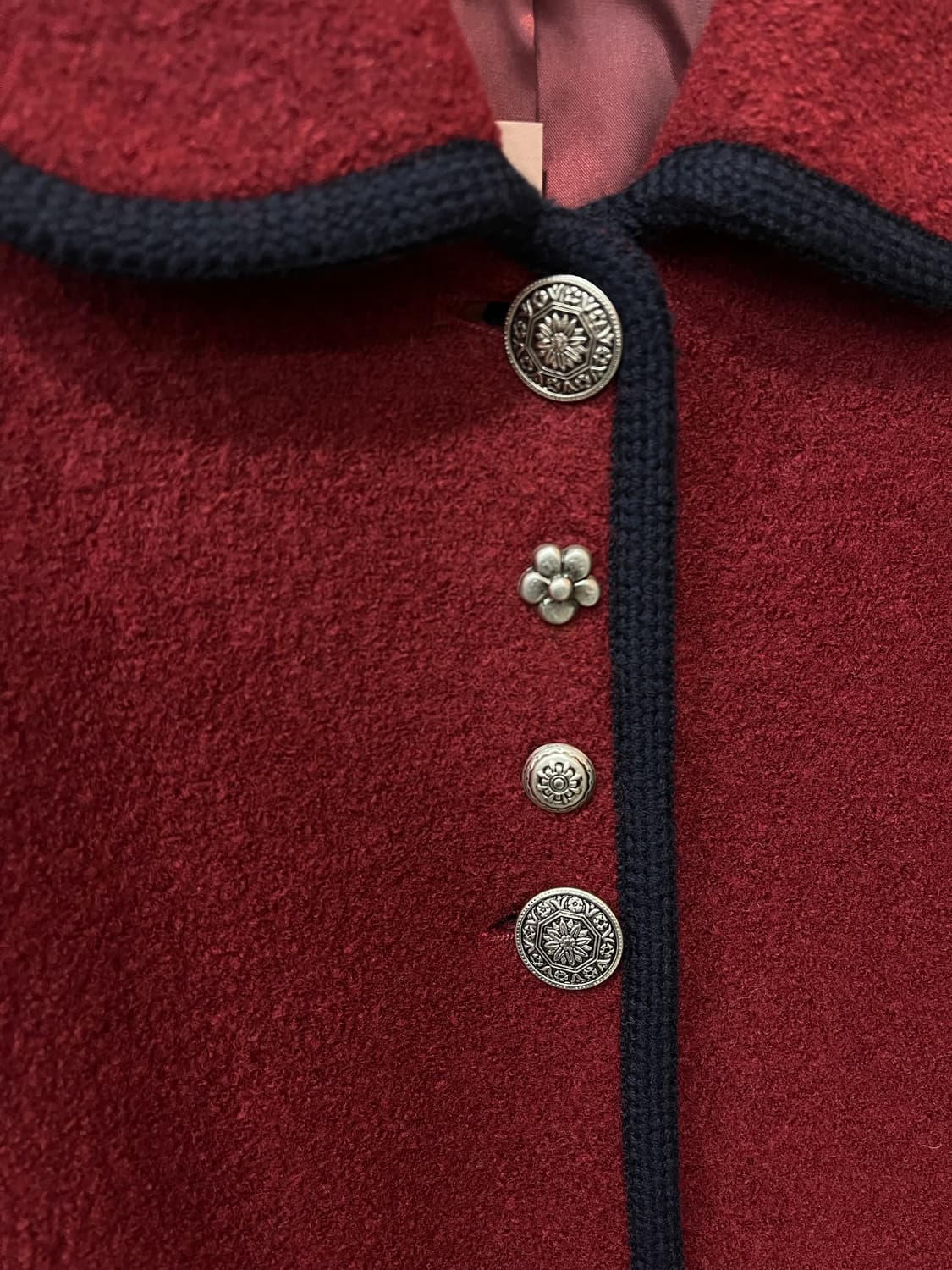 카르테니트 레드 울 자켓 자수 포인트 상품이미지2