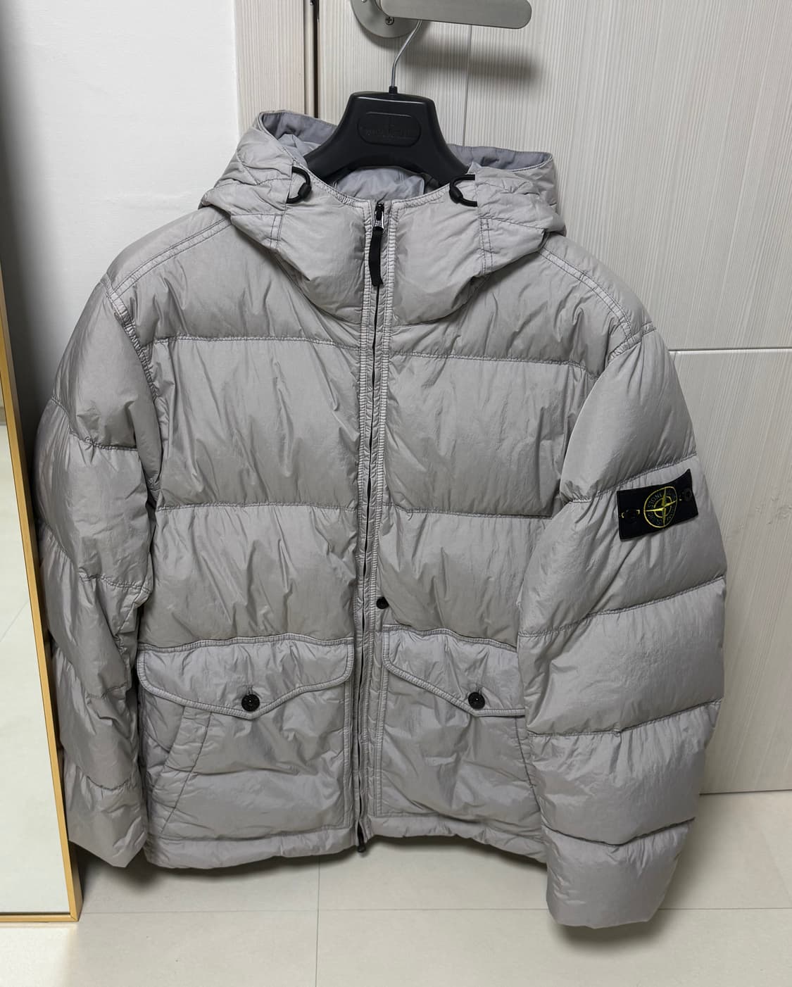 24FW 스톤아일랜드 크링클랩스 후드 패딩 자켓 상품이미지1