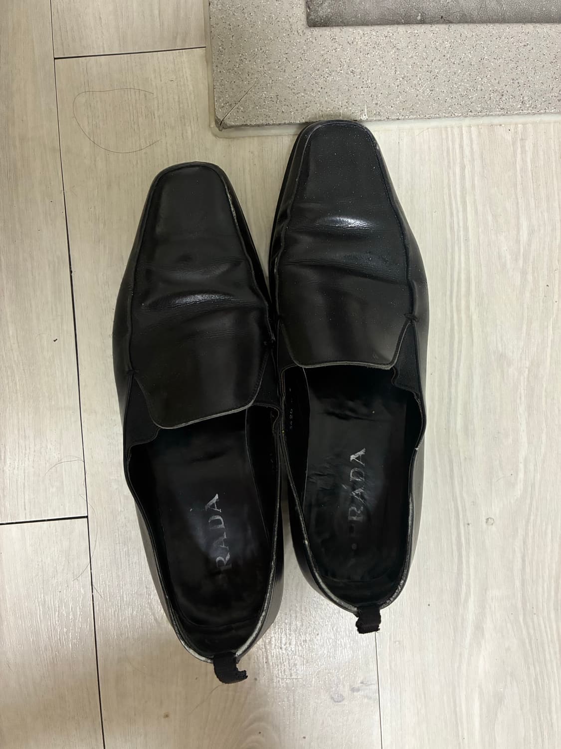 프라다 로퍼 상품이미지1
