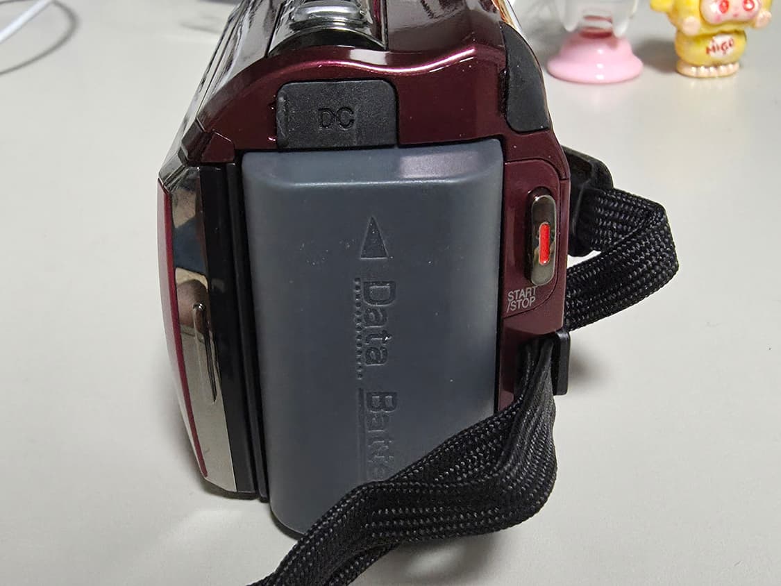 JVC 에버리오 GZ-HD300 빈티지 디지털캠코더 상품이미지5