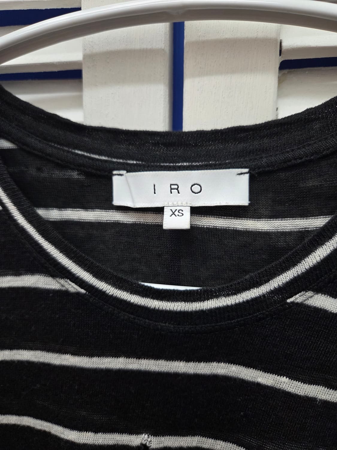 이로 스트라이프 펀칭 린넨 티셔츠 상품이미지2