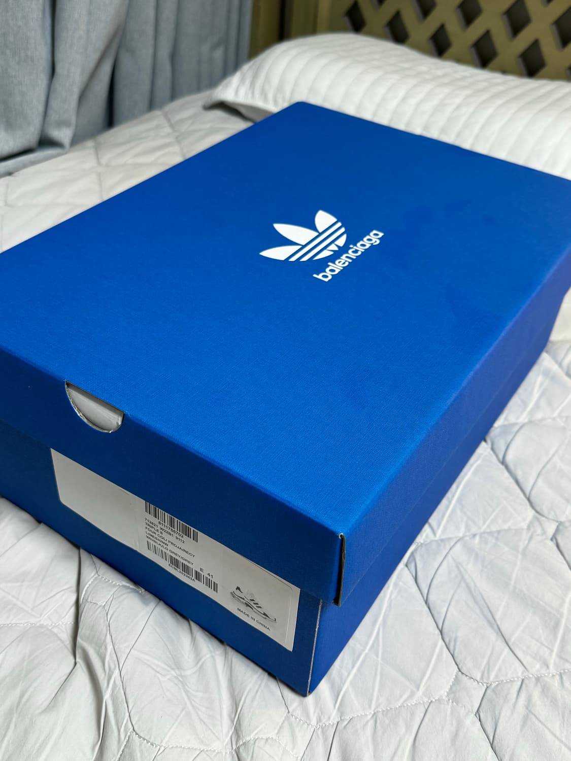 발렌시아가x아디다스 트리플s 상품이미지5