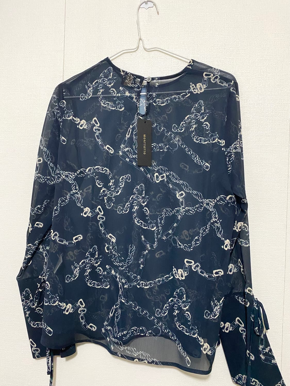몽또또 쉬폰 커프스 네이비 블라우스 새제품 상품이미지6