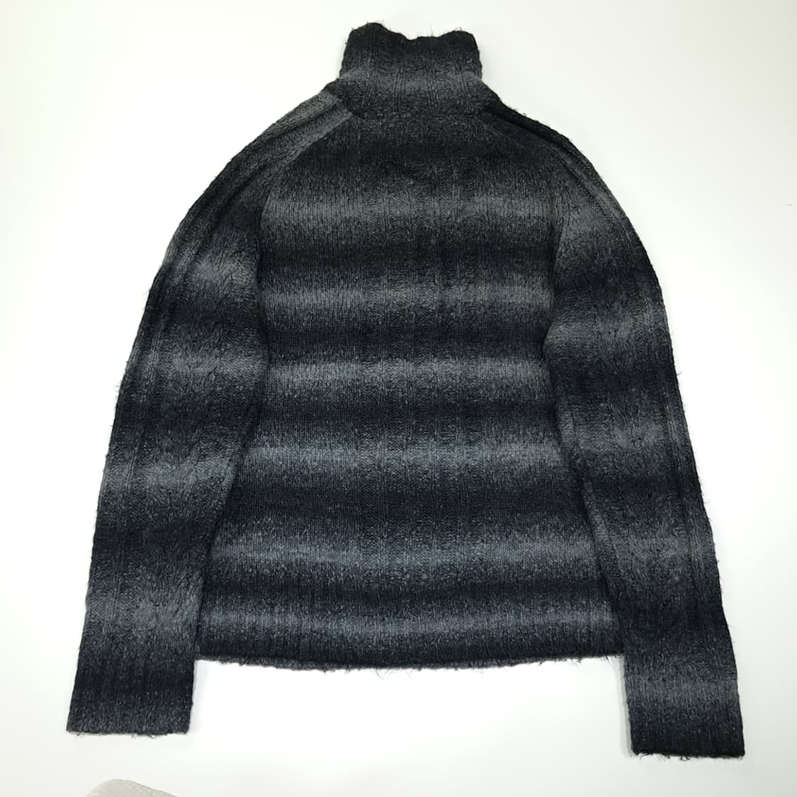 CL018 XL 타미힐피거 데님 옴브레 그라데이션 하프집업 니트 상품이미지8