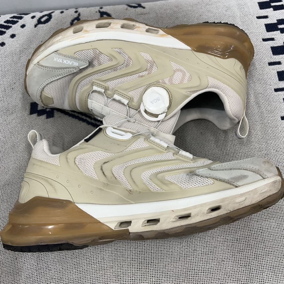 블랙야크 343 아크 GTX 고어텍스 운동화 240 X00602 상품이미지3