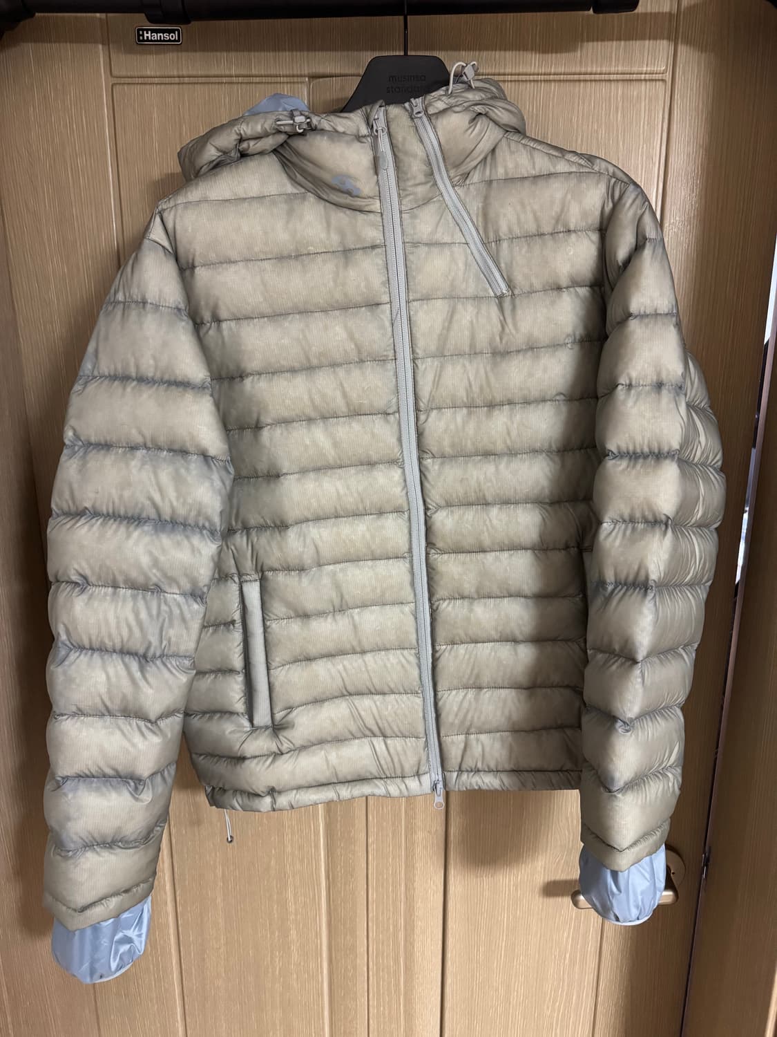 산산기어 서픽스 경량패딩 25fw 3사이즈 상품이미지1