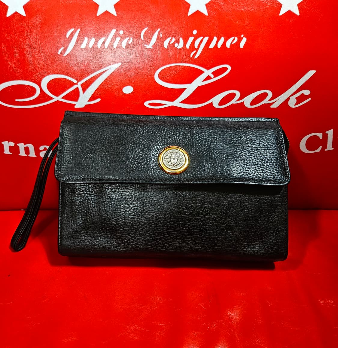 지아니 베르사체 메두사 엠블럼 핸들 클러치백 Free 상품이미지1