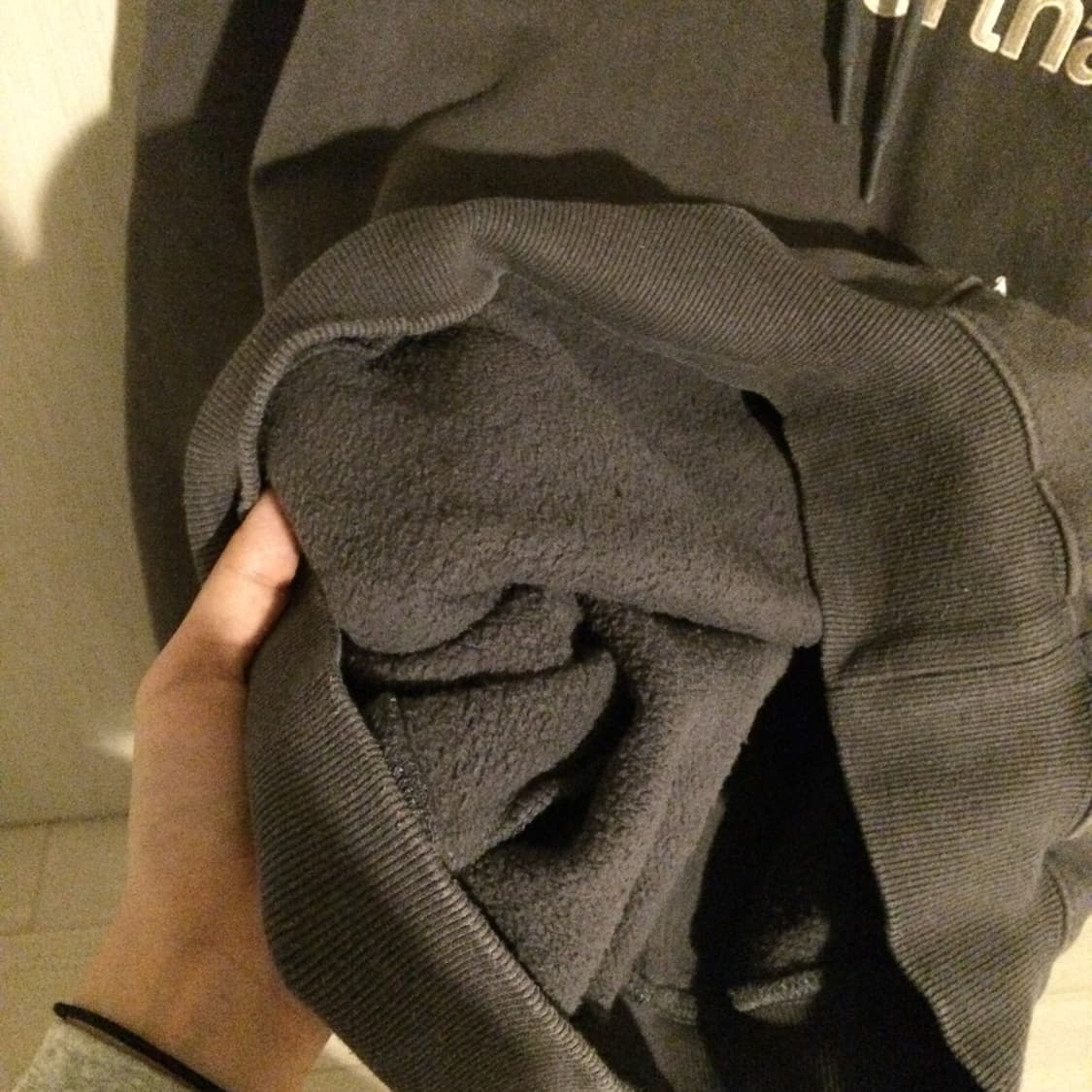 디스이즈네버댓 차콜 후드티  상품이미지4