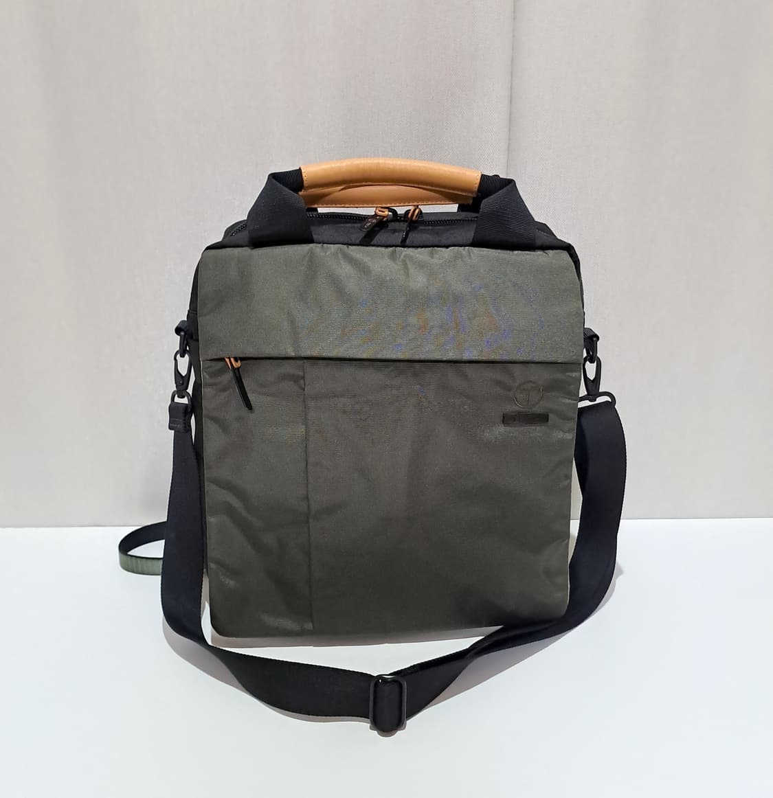 (택포) 투미 T-TECH 크로스 슬링백 B797 상품이미지1