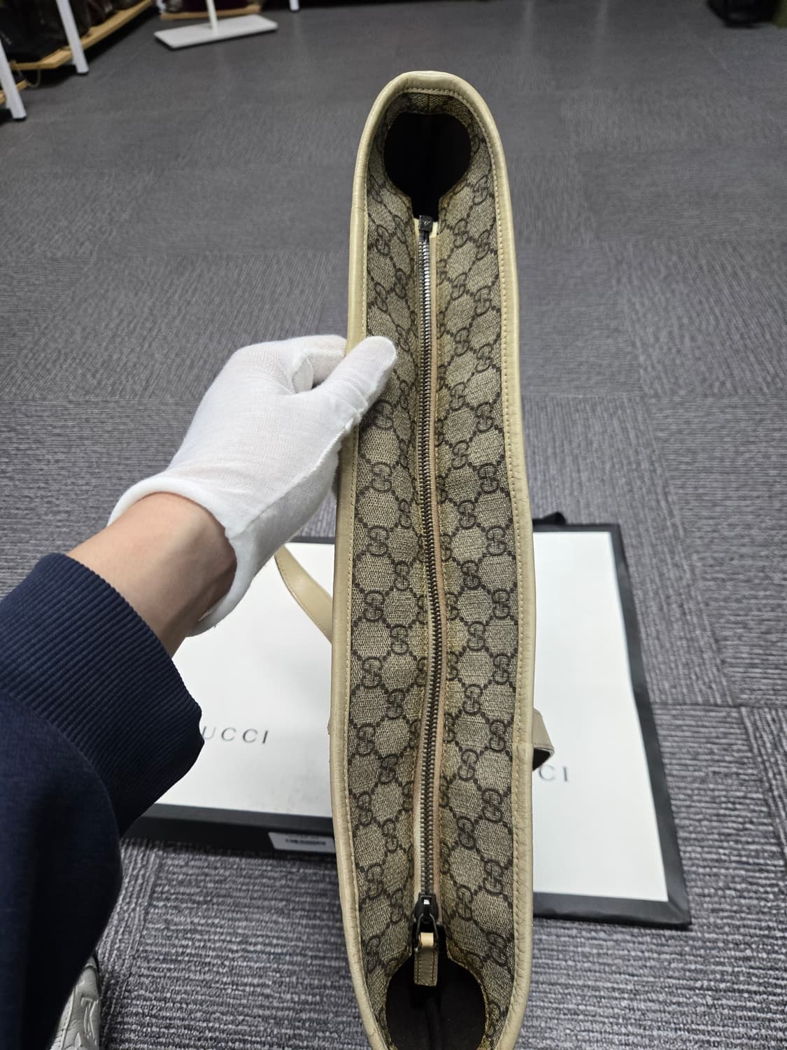 [특가][정품] 구찌 시그니처 라지 토트백 상품이미지6