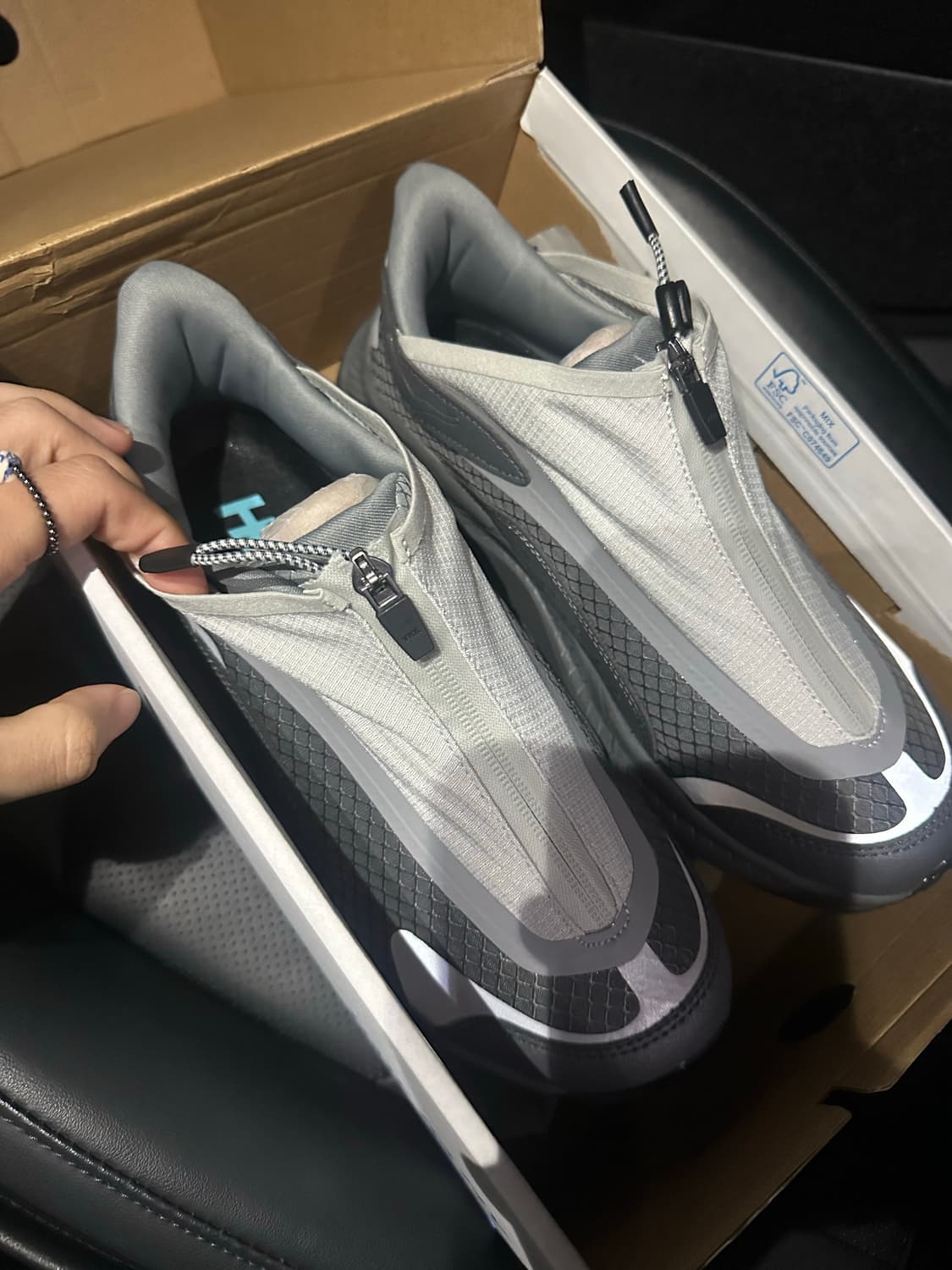 호카 프로젝트 트랜스포트 스타더스트 새틀라이트 그레이 상품이미지2