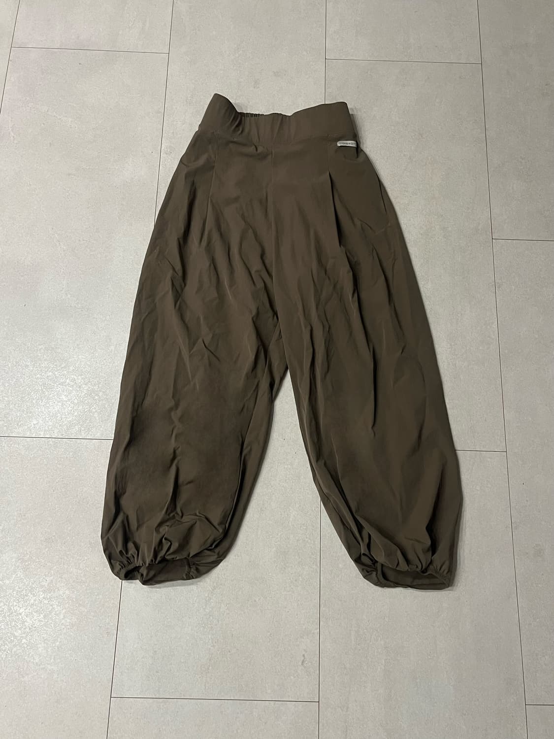 무브웜 하프 밴딩 팬츠 s 토프 상품이미지2