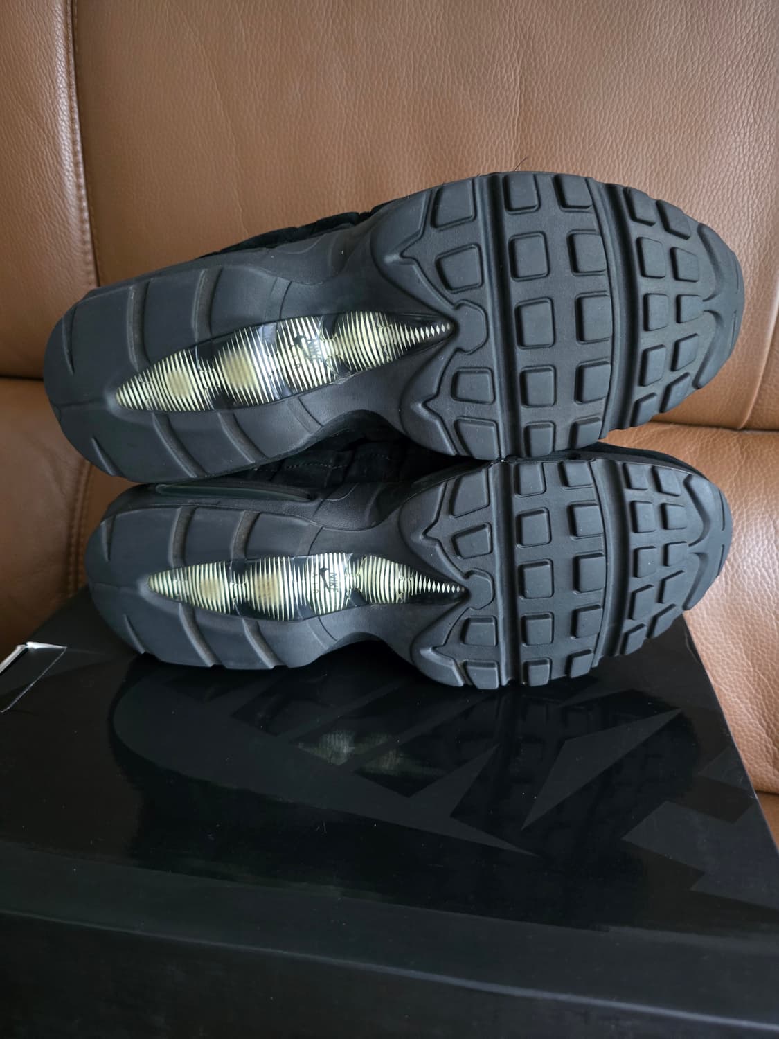 나이키 x 꼼데가르송 옴므 플러스 에어맥스 95 블랙 CDG 상품이미지7