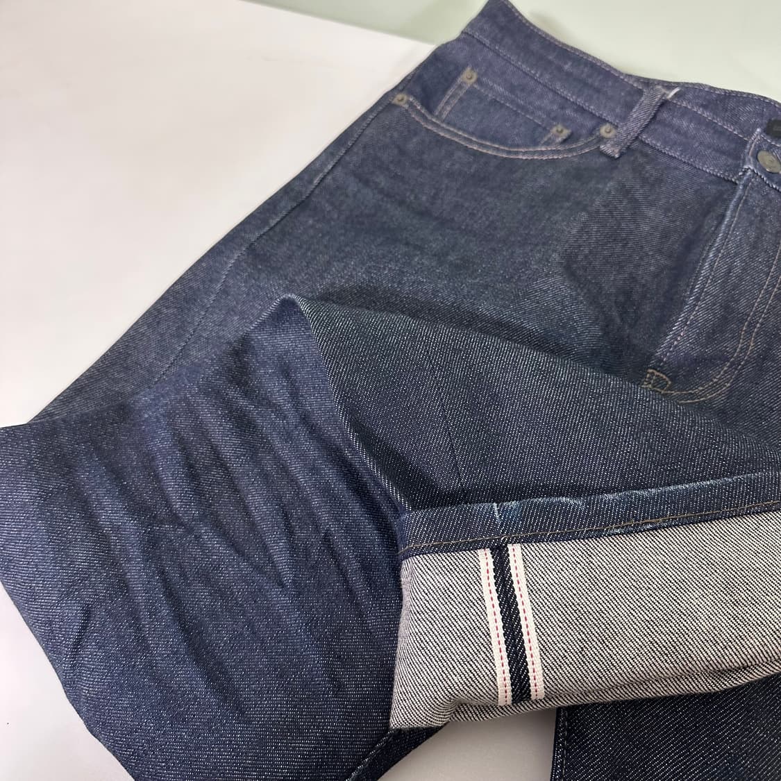 34 L 유니클로 슬림레귤러핏 생지 셀비지 데님팬츠 상품이미지1