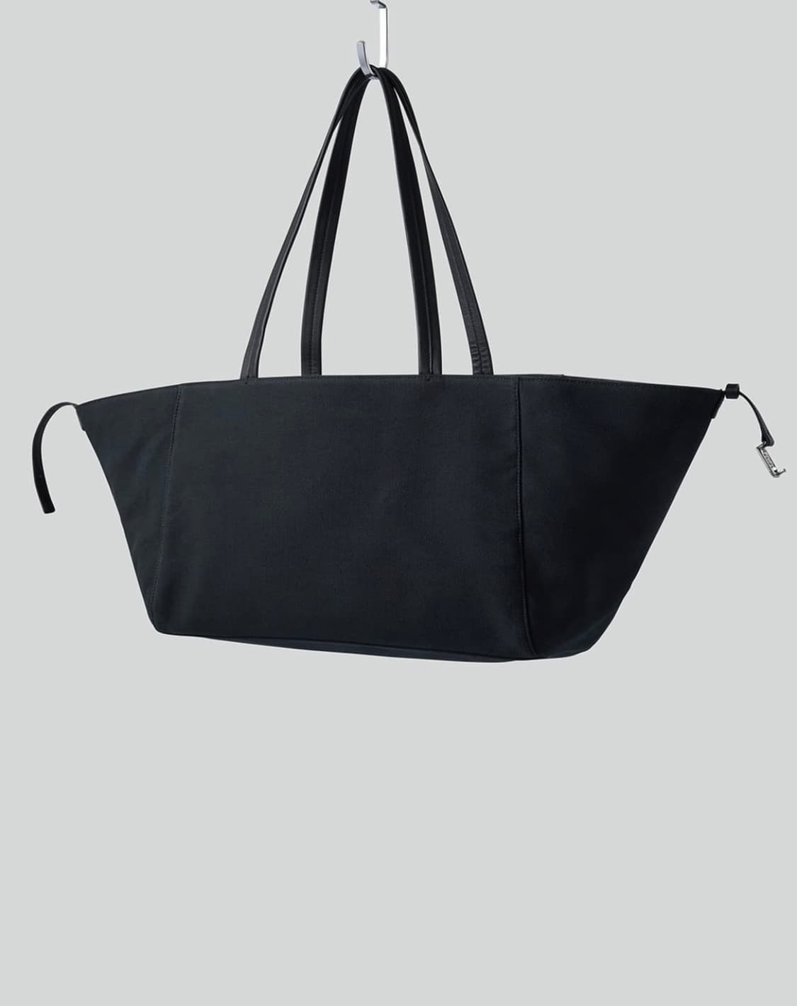 렉토 RC 홀리데이 캔버스백 블랙 미듐 상품이미지1