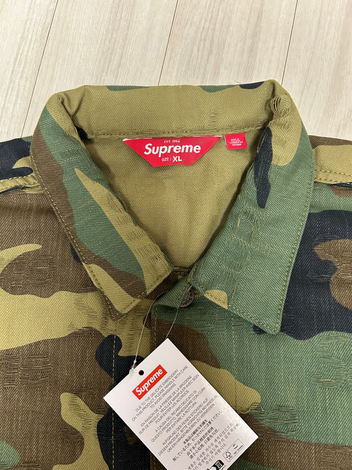 (XL) 슈프림 자가드로고 데님 트러커 - 25fw 상품이미지7