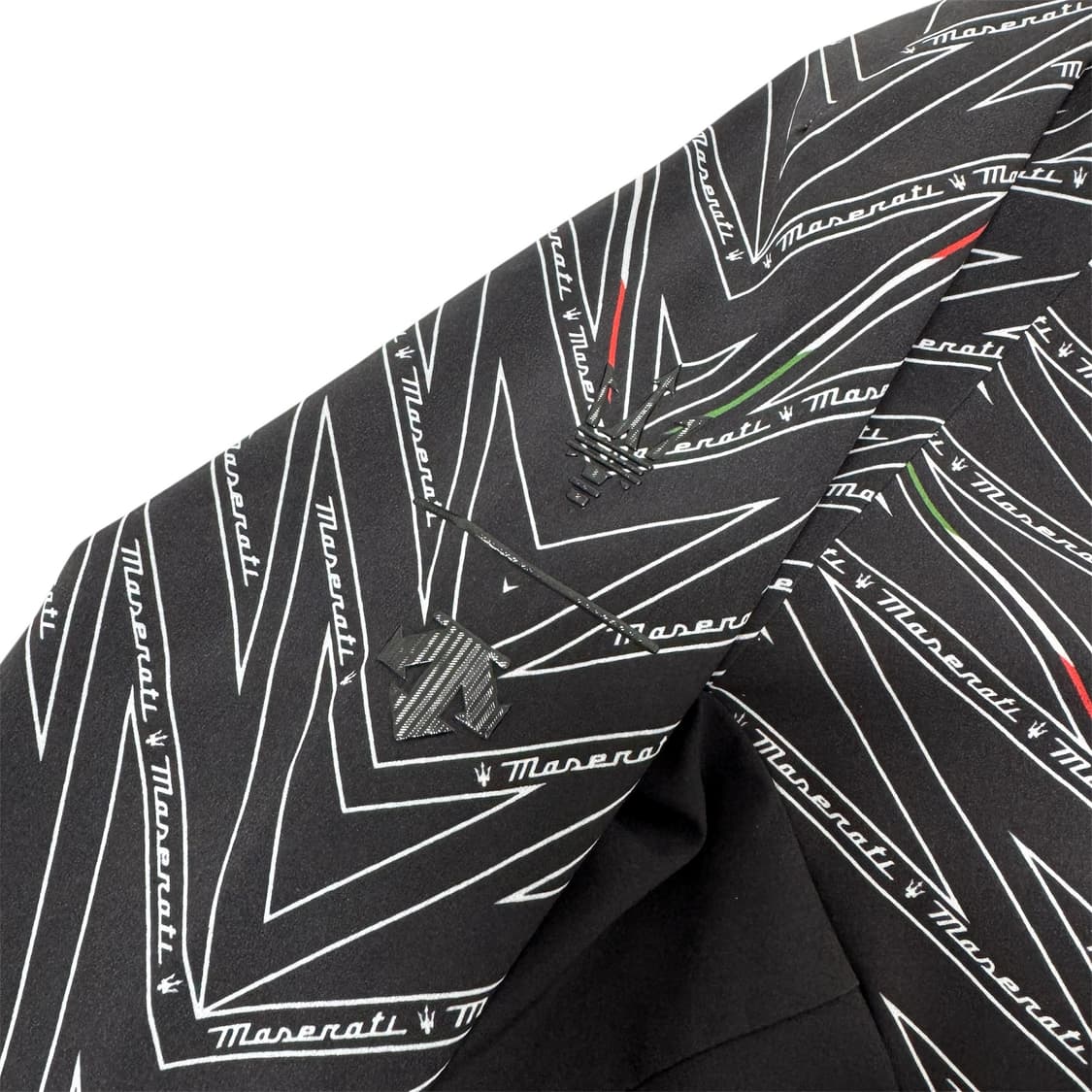 데상트 X 마세라티 골프 홑겹 윈드 브레이커 상품이미지3