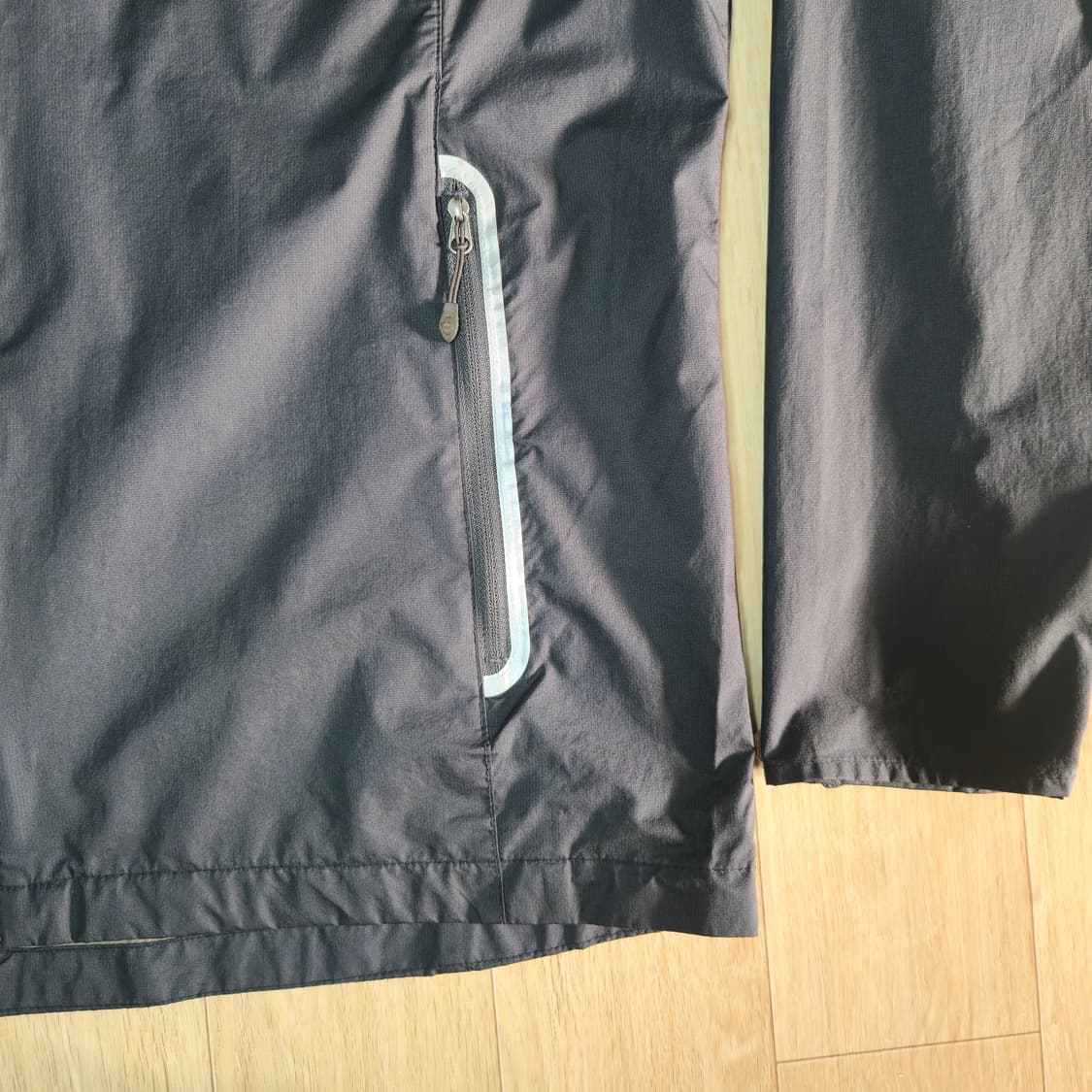 L) 몽벨 윈드스토퍼 다크그레이 바람막이 자켓 상품이미지5