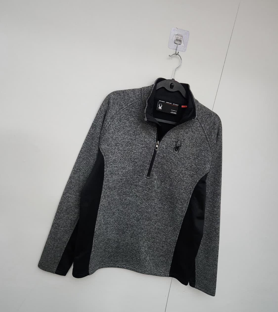 스파이더 100 반집업니트 상품이미지4