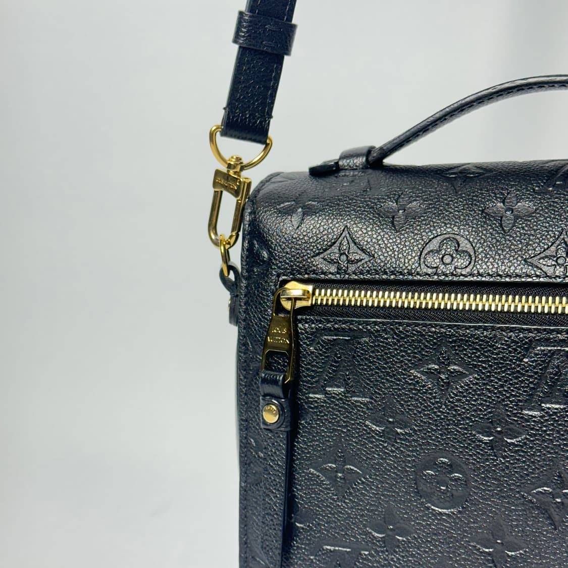 [S급] 루이비통 앙프레뜨 포쉐트 메티스 크로스 메신저백 상품이미지6