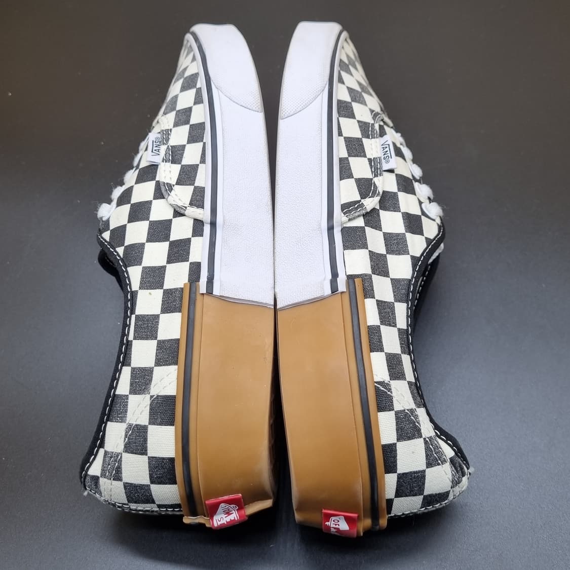 반스 체커보드 검솔 남성스니커즈275 상품이미지5