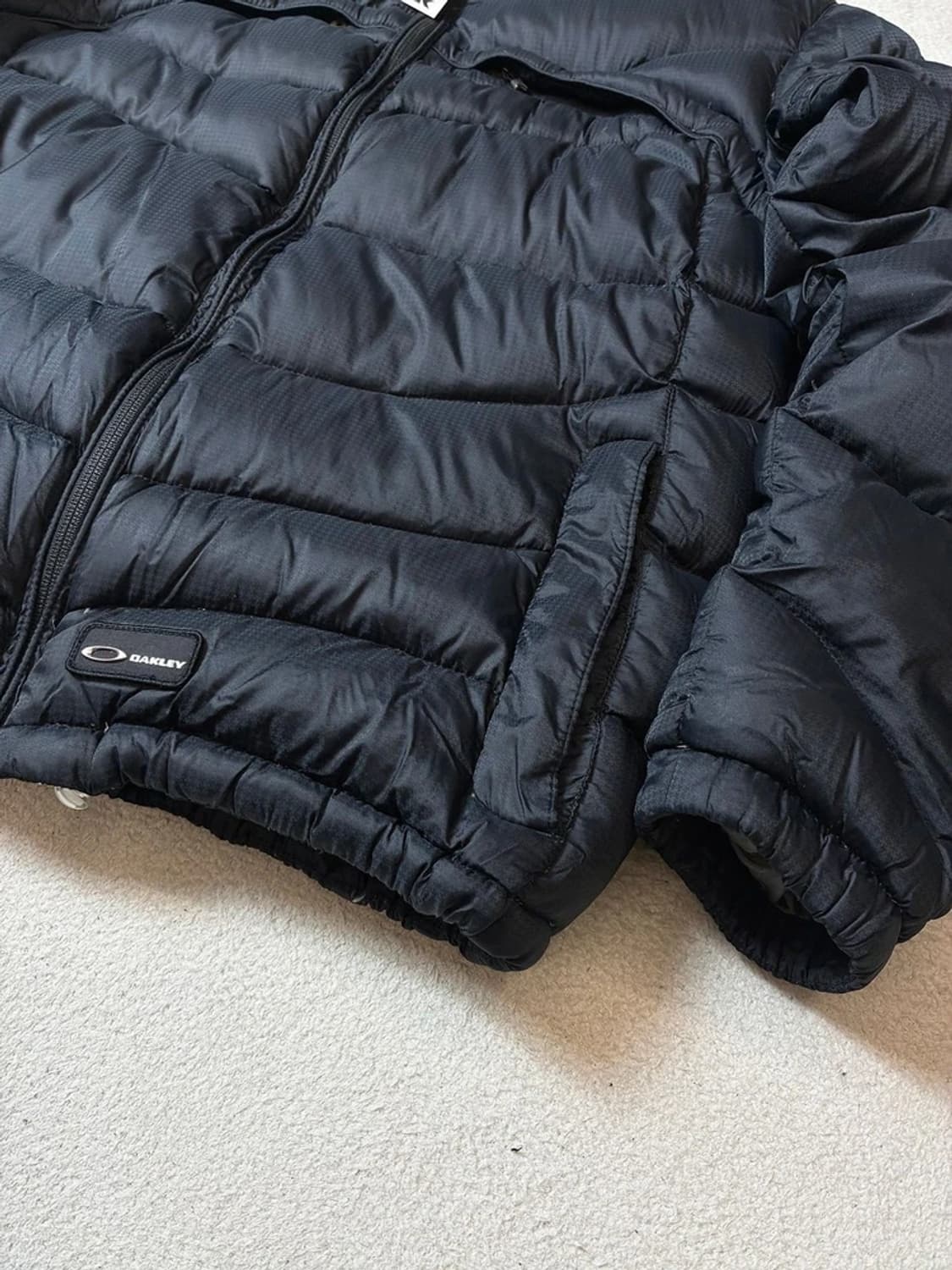 오클리 00's 아카이브 피스 다운 푸퍼 자켓 PN8000 상품이미지3