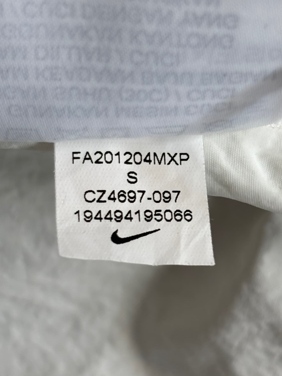 Sacai X Nike Layered Nylon Jacket 상품이미지10