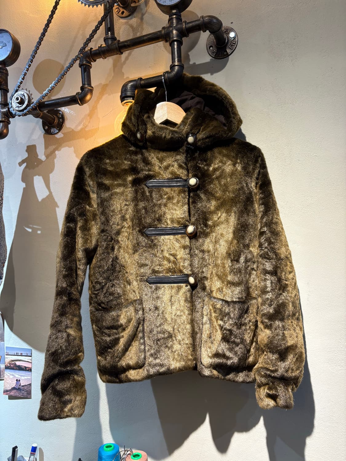 페이크퍼 크롭 후드 재킷 상품이미지5