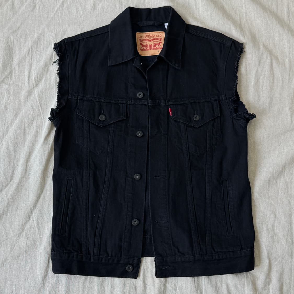 리바이스 블랭크탭 블랙 데님 베스트 M 상품이미지1