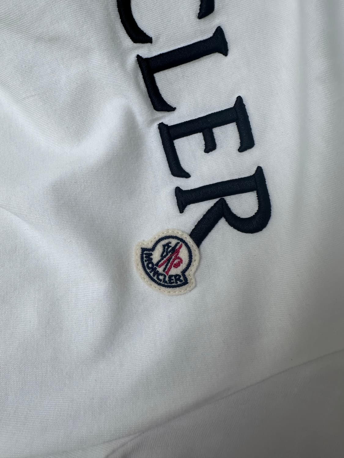 몽클레어 반팔 상품이미지4