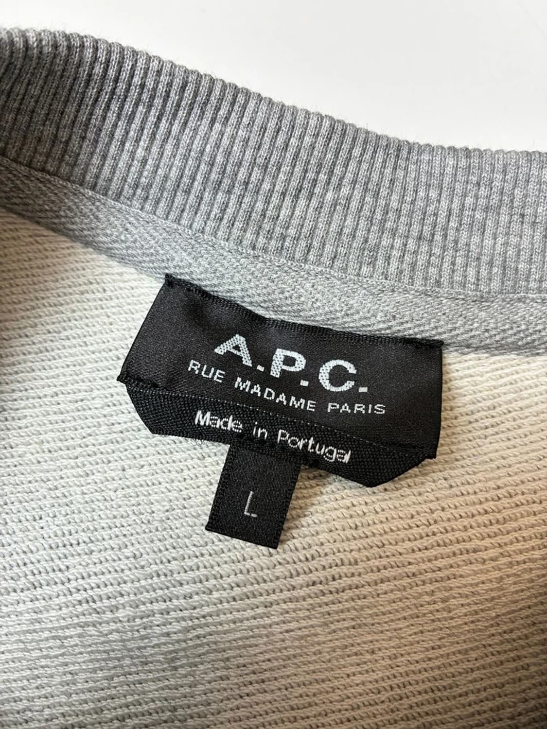아페쎄 APC 로고 프린트 스웻 맨투맨 PN8401 상품이미지7
