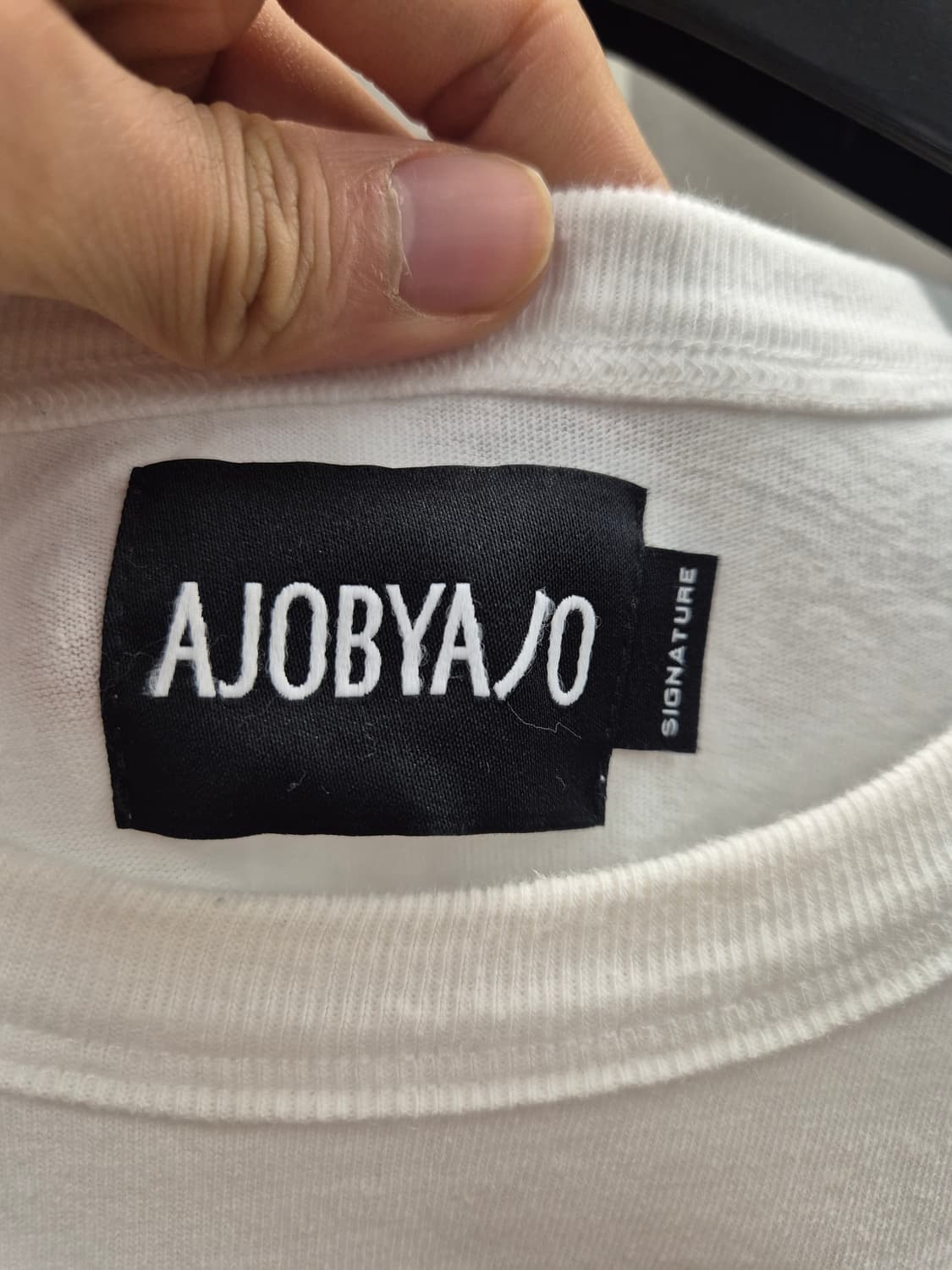 AJOBYAJO 화이트 로봇 그래픽 반팔티 상품이미지6