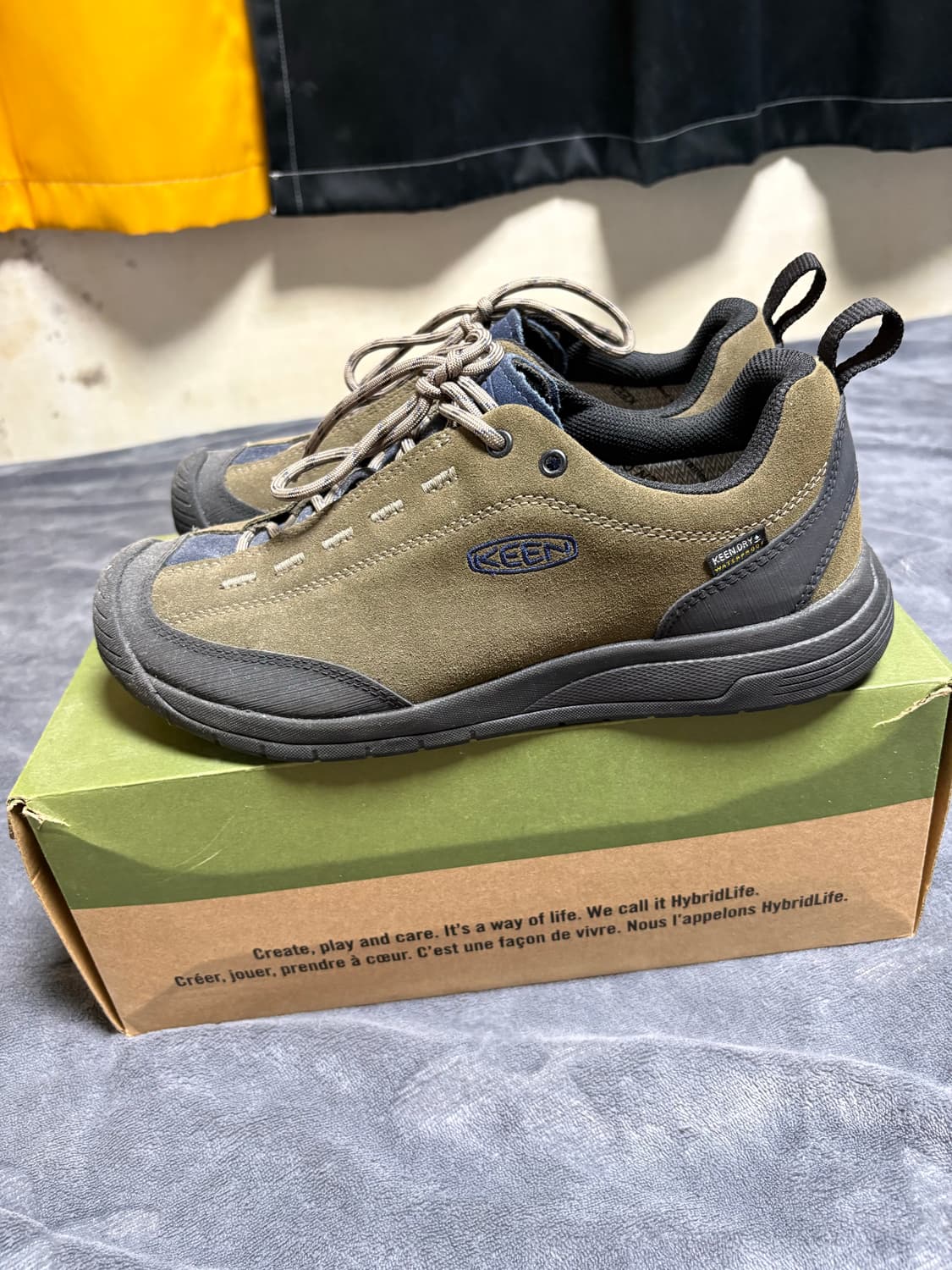 킨 카키색 슈즈 상품이미지1