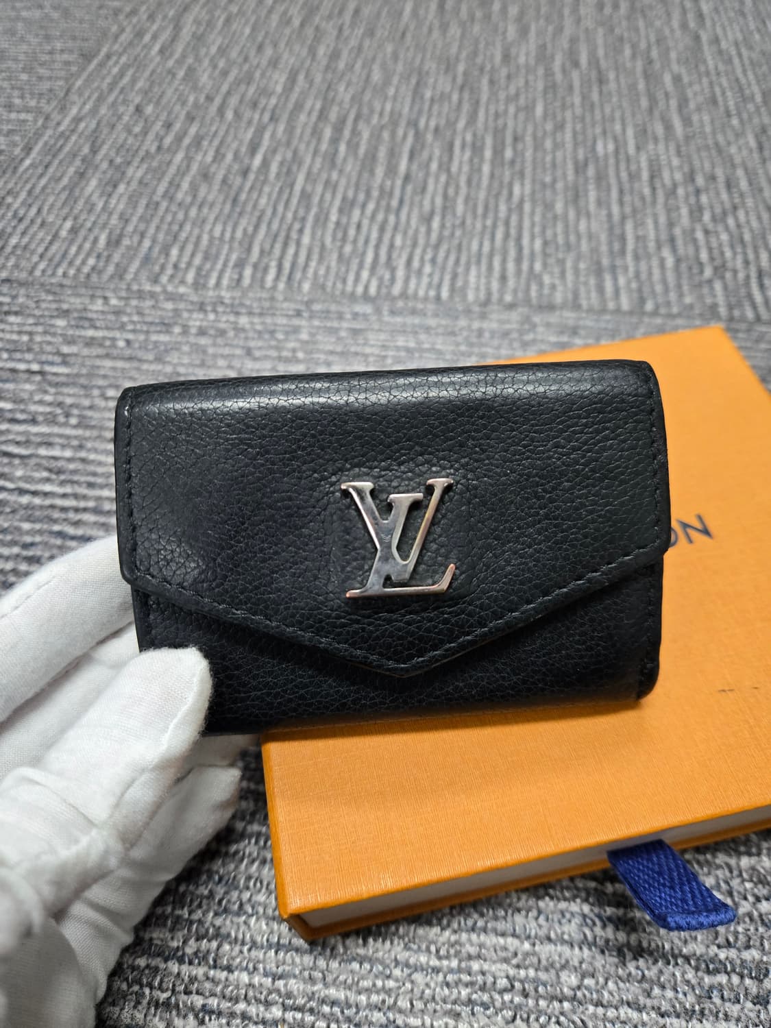 [특가][정품] 루이비통 락미니 월릿 삼단지갑 상품이미지1