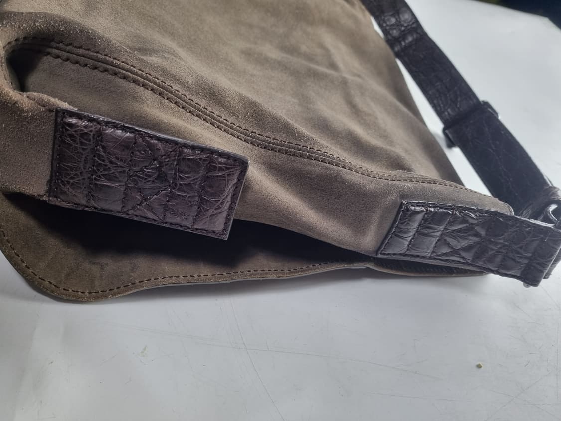 로베르토카발리 스웨이드 남성 크로스백 상품이미지8