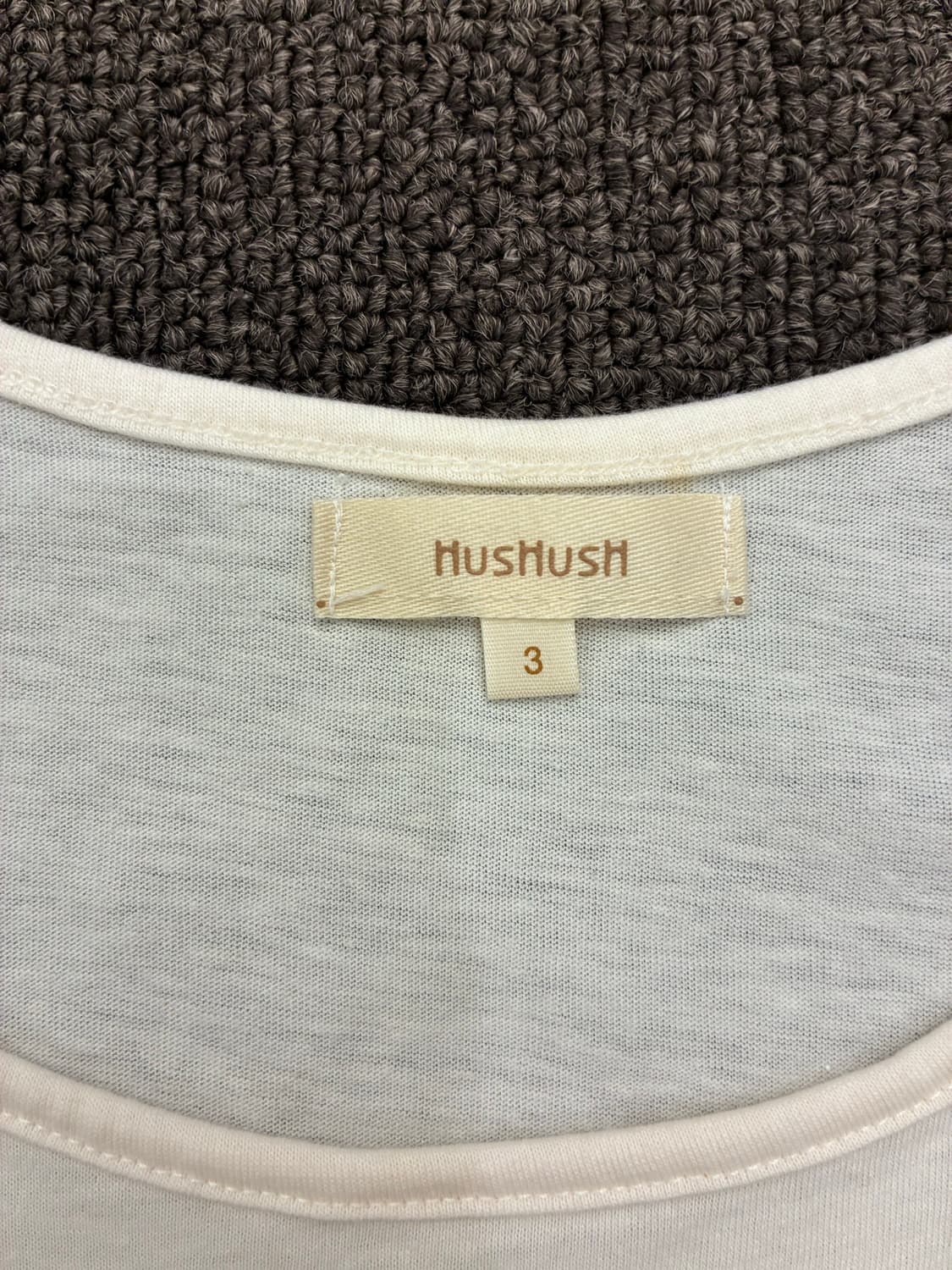 3)HusHusH 빈티지 여성 꽃 레이스 디테일 화이트 나시 상품이미지4
