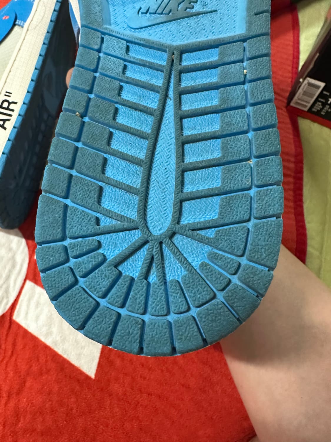 오프화이트 조던 1 unc 310사이즈 상품이미지9