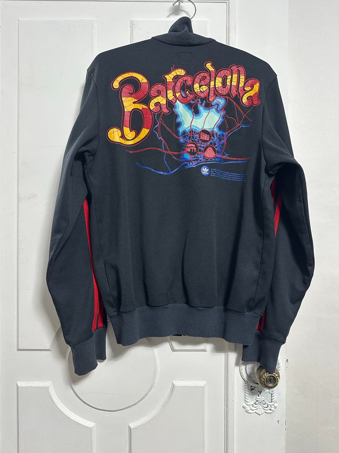 아디다스 바르셀로나 트랙탑 상품이미지2