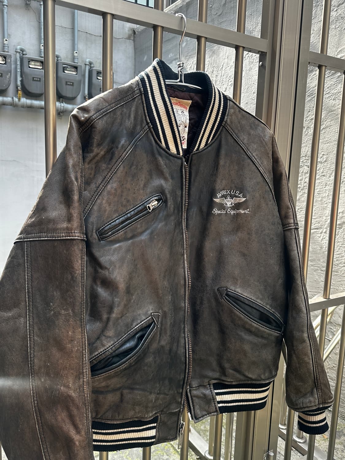 아비렉스 avirex 90s 아이콘 에이징 바시티 레더자켓 상품이미지5