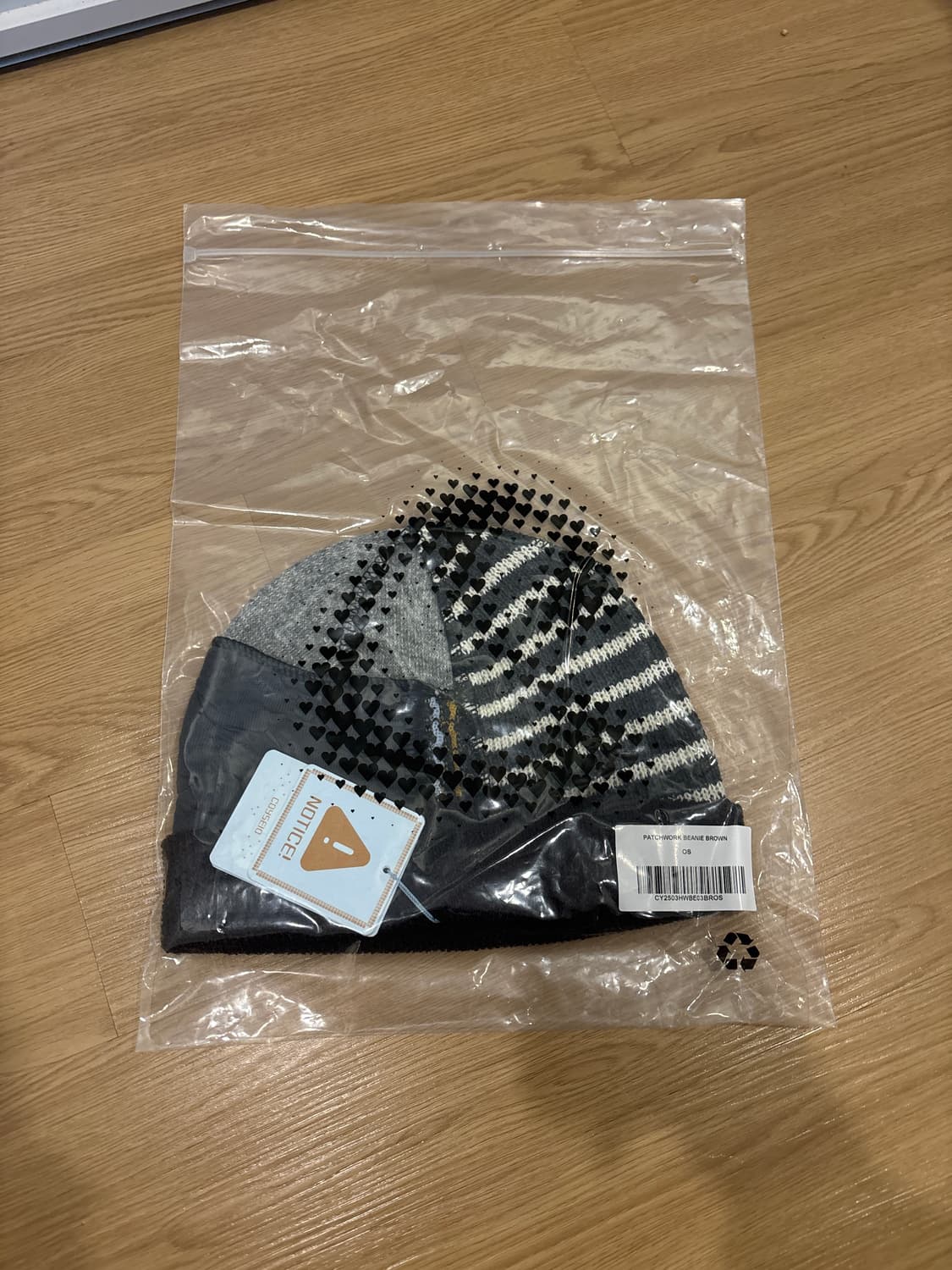 (완전 새상품) 코이세이오 패치워크 비니 브라운 상품이미지1