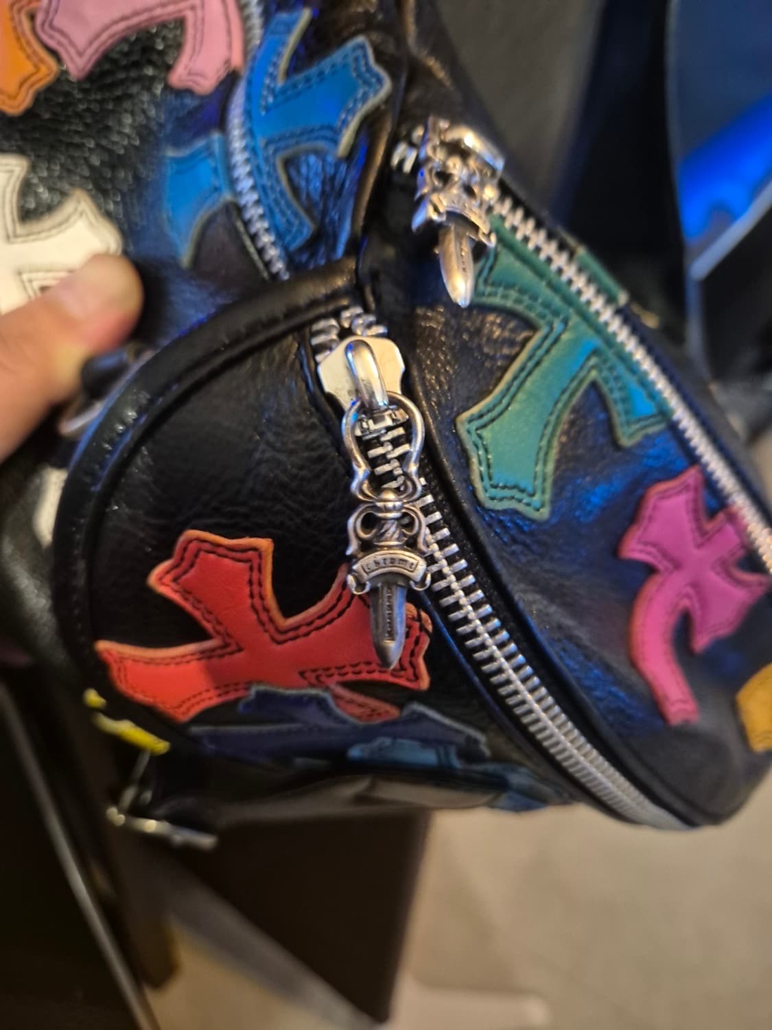 [OS] 크롬하츠 멀티 크로스 레더 블랙 스냅백 상품이미지7