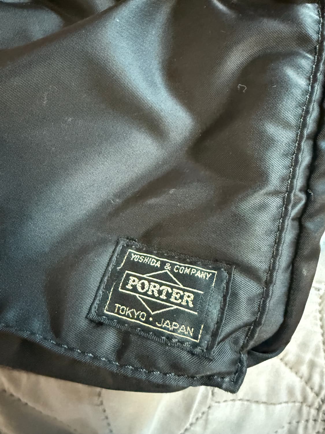 포터 탱커 숄더백 블랙 PORTER TANKER SHOULDER BAG 상품이미지3