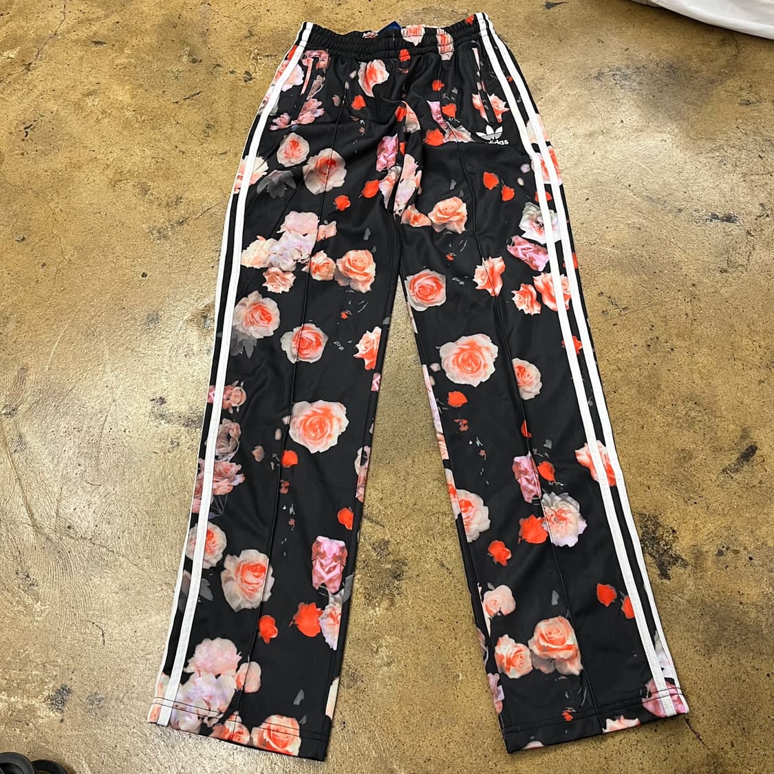 [정품/36] 아디다스 블랙 플라워 트랙 팬츠 b18 상품이미지2